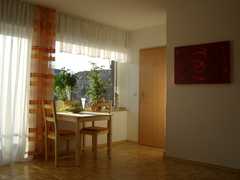 Wohnraum, Ansicht auf die Essgelegenheit